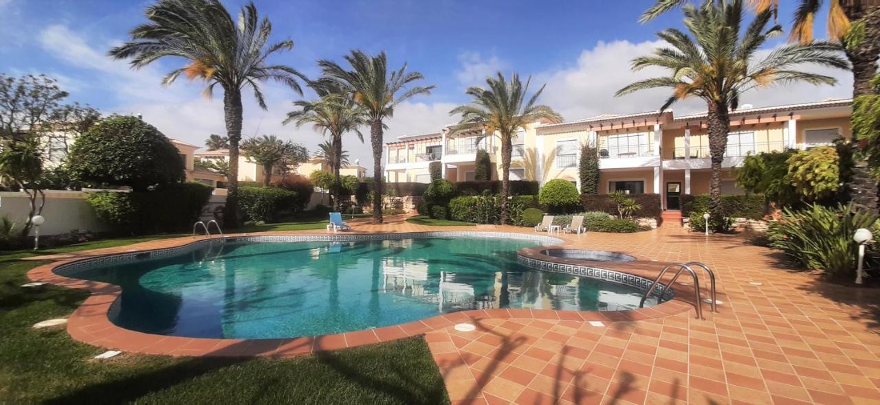 Apartamento Buganvilia Lagos Bagian luar foto